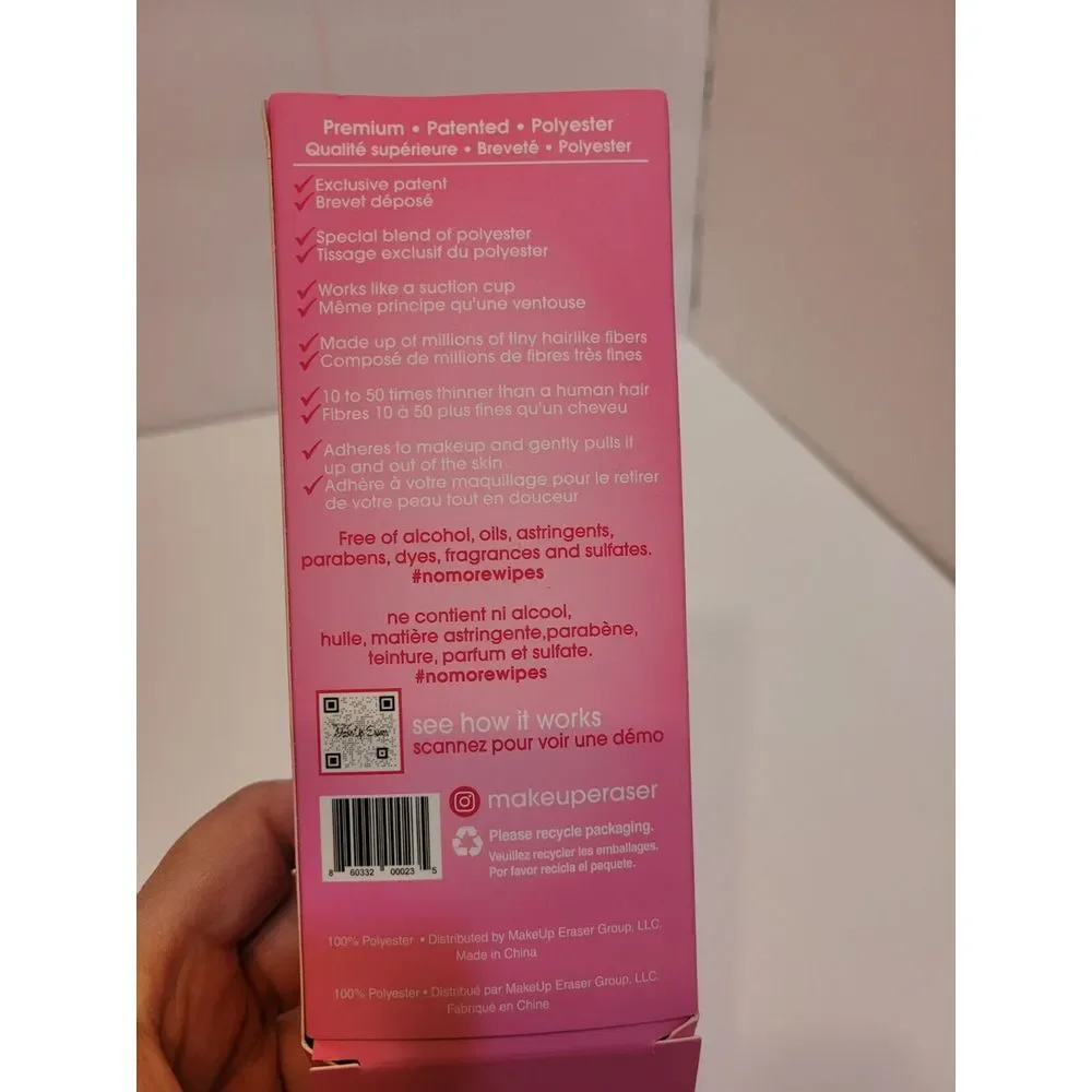 MakeUp Eraser Original Pink Cloth Womens‎ OS Pink NIB Reusable Makeup Remover
